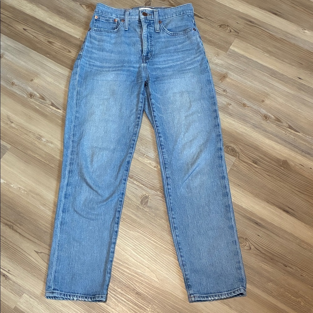 Madewell Classic Straight Jean Light-Medium Wash Size 24 High rise 5 Pocket - Picture 2 of 11